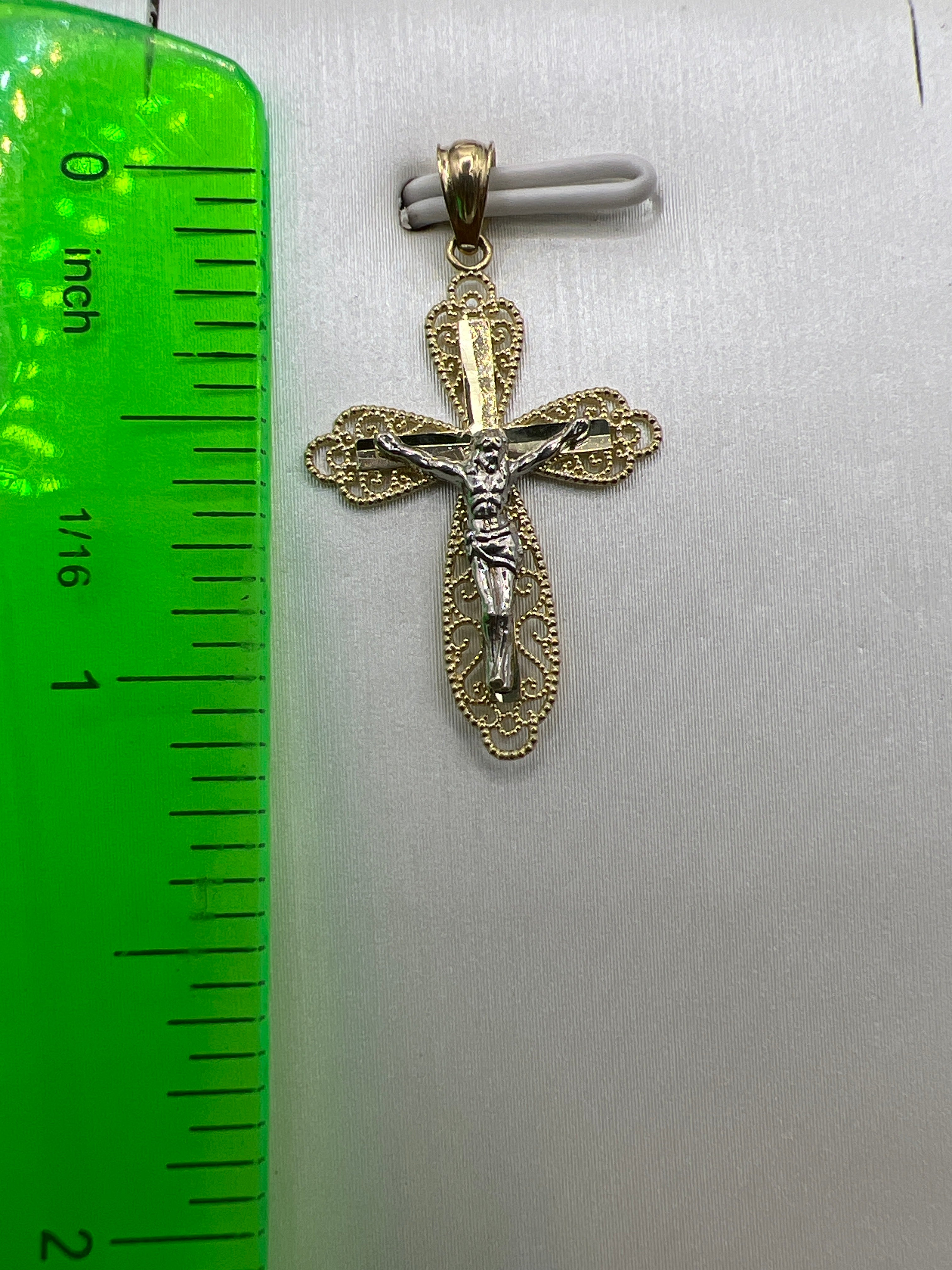 10k yellow gold cross pendant