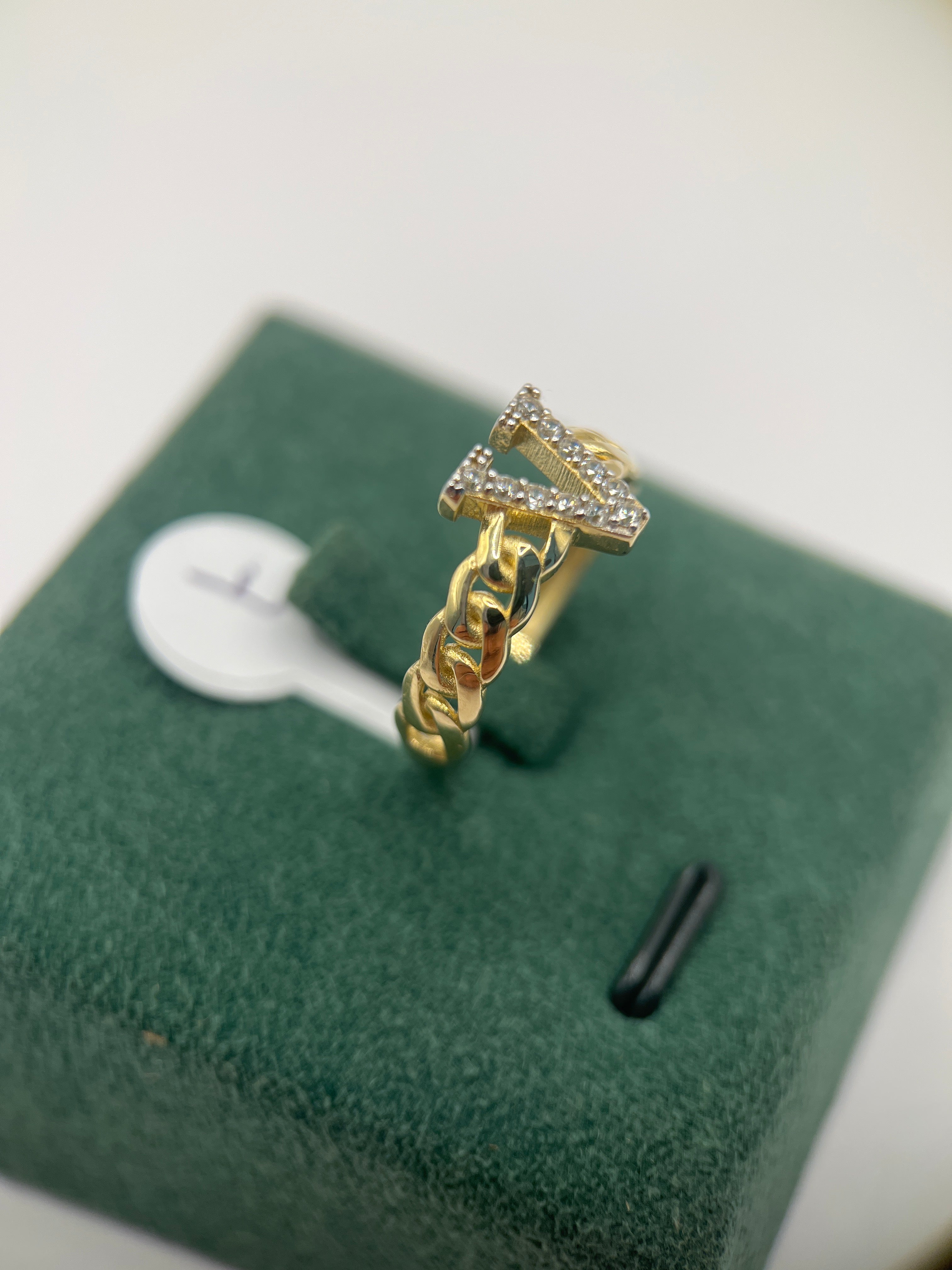 10k yellow gold initial ring “7”