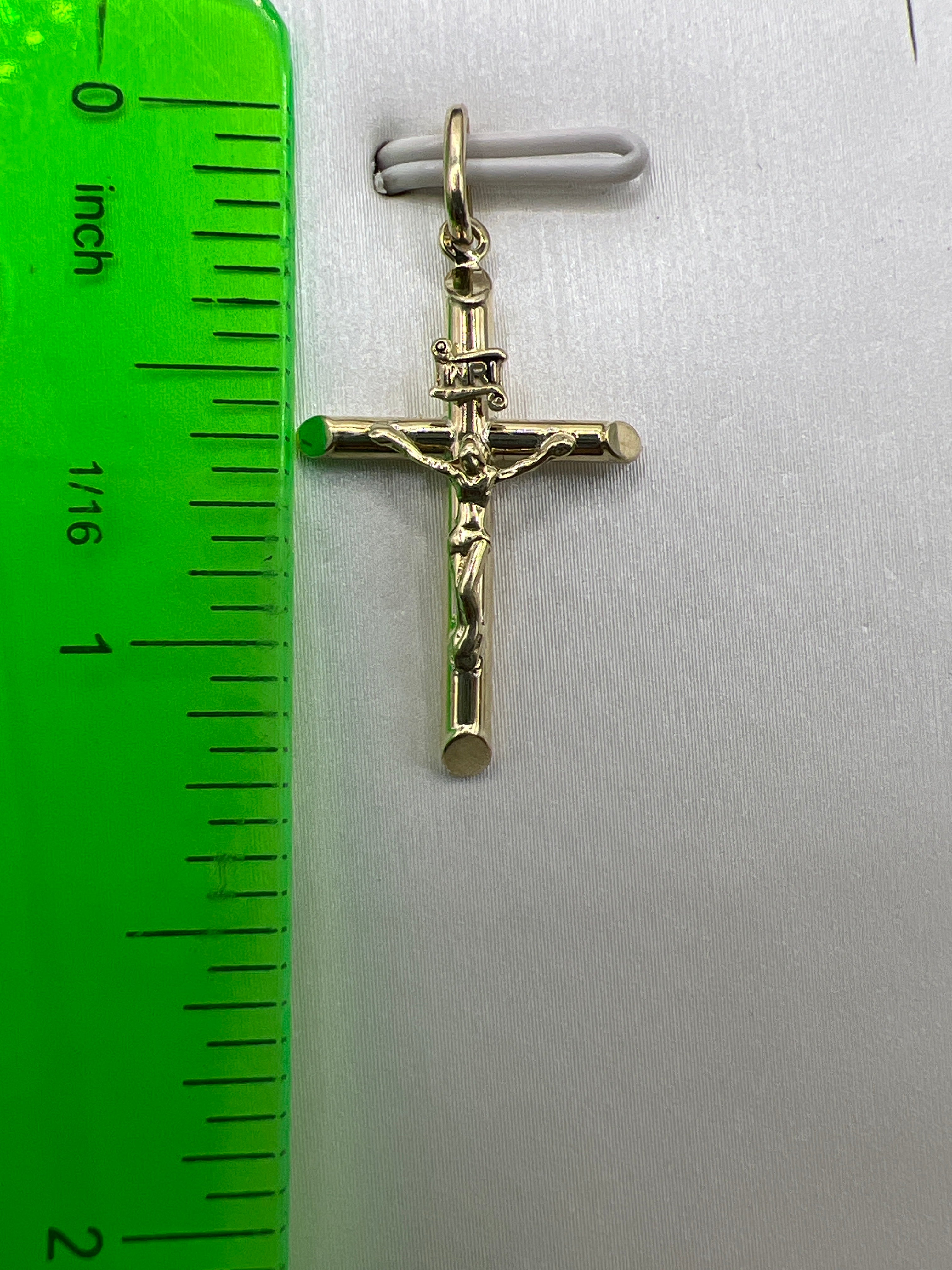 10k yellow gold cross pendant