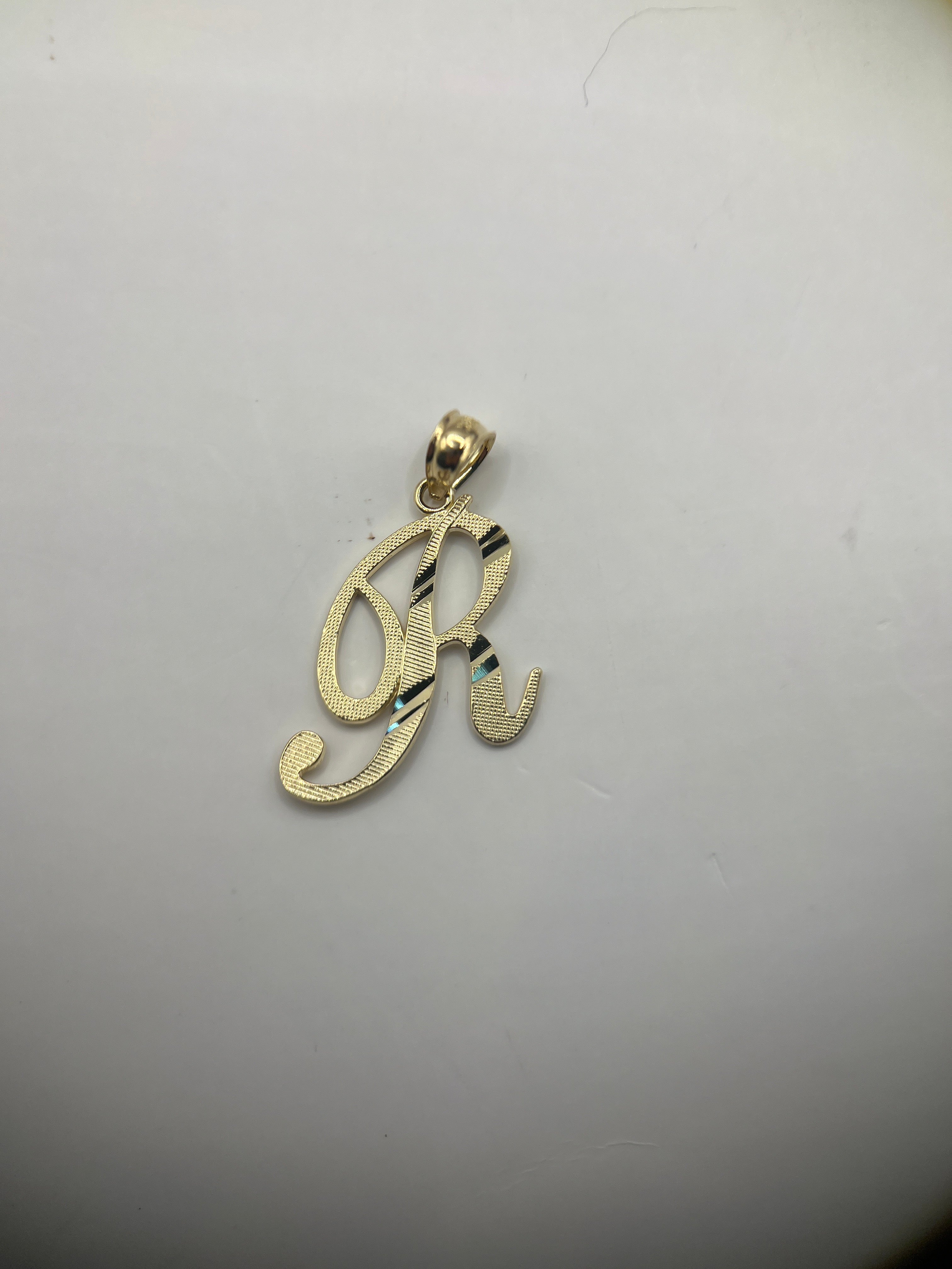 14k yellow gold initial letter R