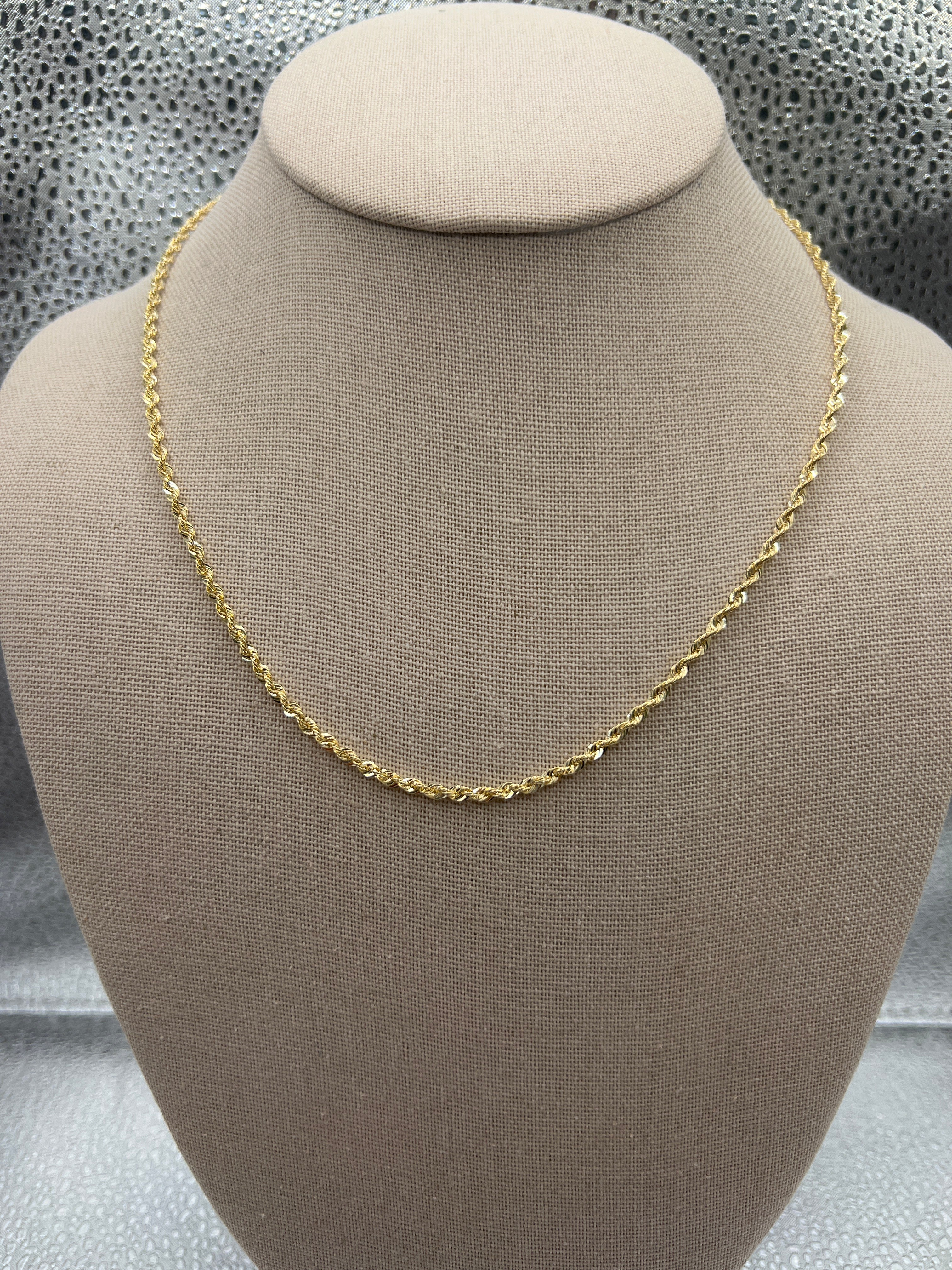 Cadena de oro amarillo de 10k tipo soga de 2.5mm con "18"