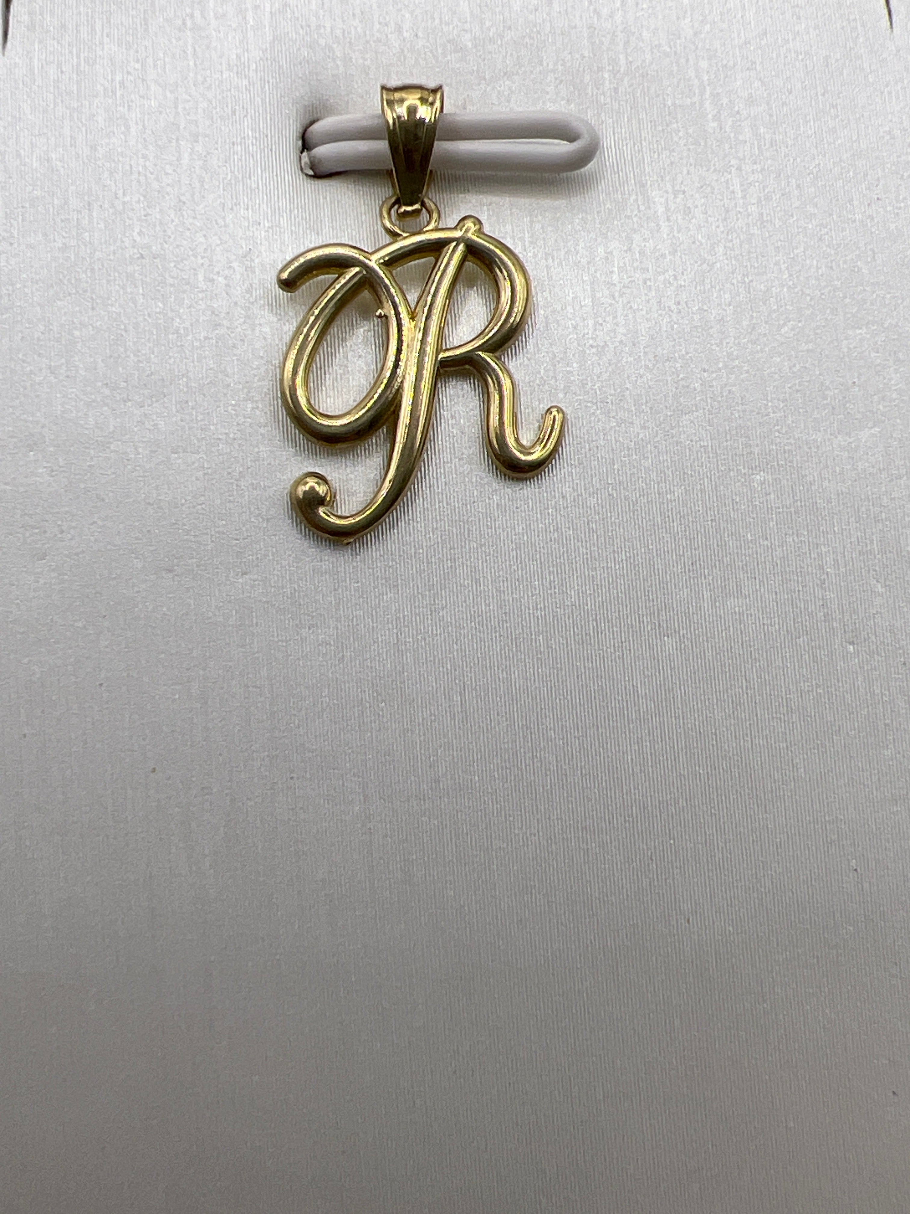 10k yellow gold initial R