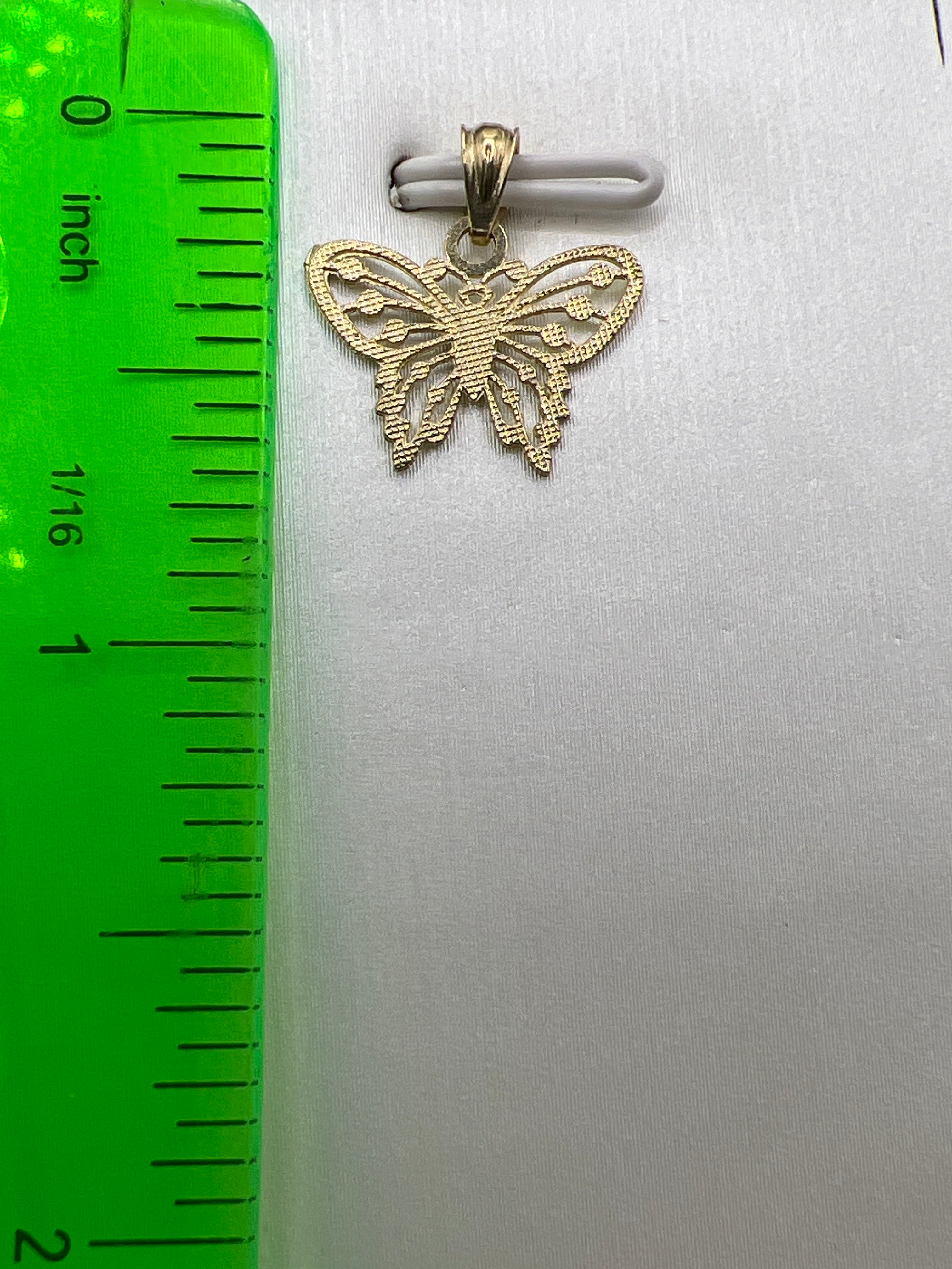 10k yellow gold butterfly pendant
