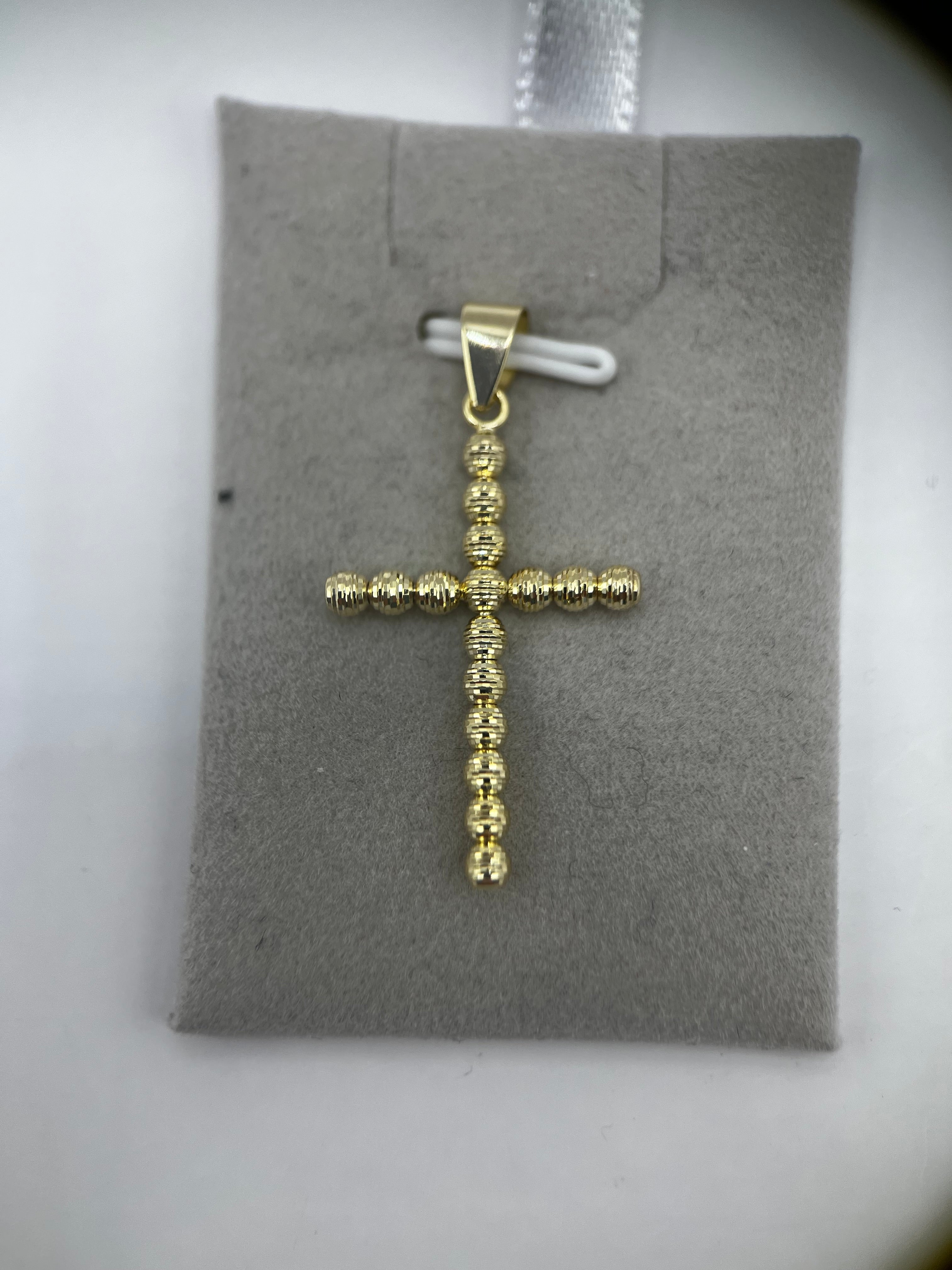 14k Yellow Gold Pendant
